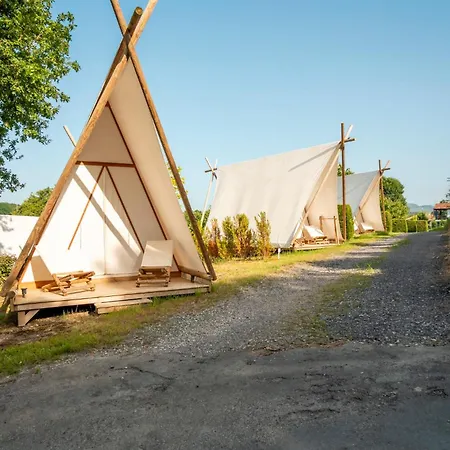 אתר קמפינג Glamping