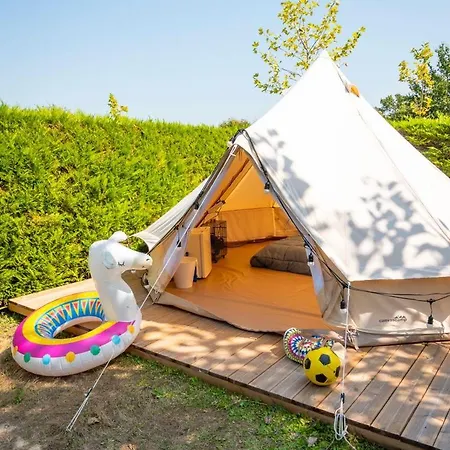 Glamping Κάμπινγκ *